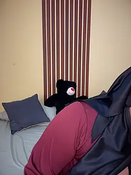  Shara Handal  online show from March 1, 10:26 am