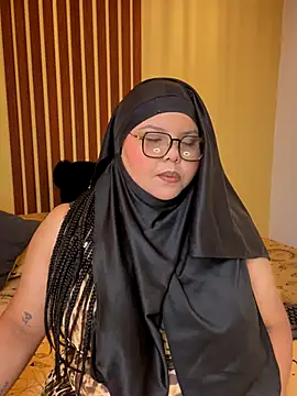  Shara Handal  online show from October 29, 10:58 am