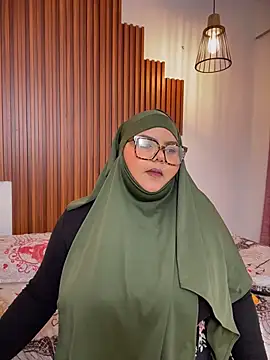  Shara Handal  online show from February 7, 2:58 pm