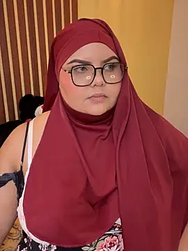  Shara Handal  online show from November 4, 6:50 am