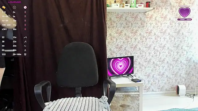 GeorginiaGrimes online show from September 9, 9:52 am