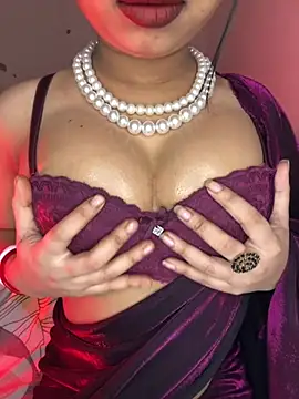 Hot-sexy222 online show from January 11, 10:00 am