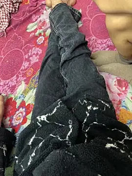 wickedaryan online show from February 7, 7:11 pm