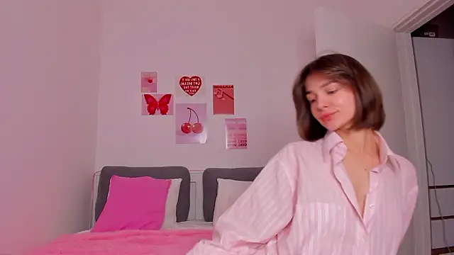 JudyAngil online show from March 13, 5:23 am