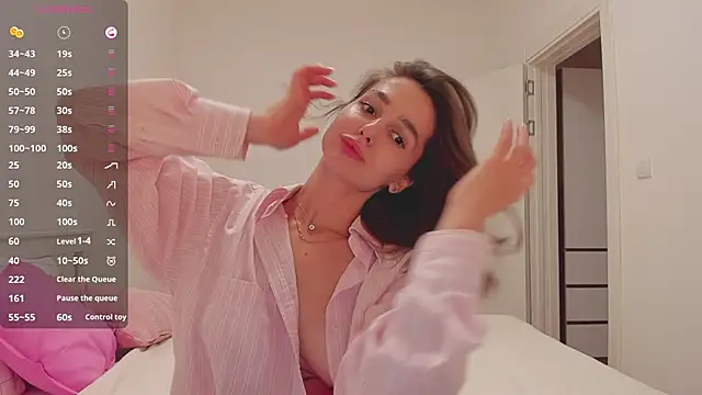 JudyAngil online show from November 7, 7:18 pm