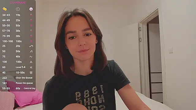 JudyAngil online show from November 10, 6:07 am