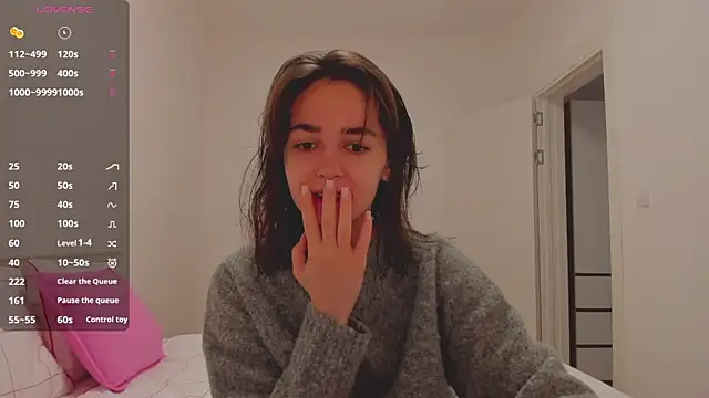 JudyAngil online show from November 6, 6:28 am