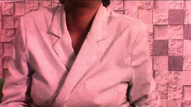 Snapshot of Fuckable_Nasty_MILF chatting on July 7, 6:58 am Fuckable Nasty MILF online show from July 7, 6:58 am