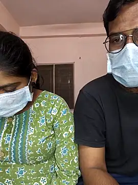 Snapshot of fuck6inch9 chatting on December 16, 1:04 pm fuck6inch9 online show from December 16, 1:04 pm