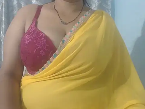 cute-priy online show from April 3, 7:59 am