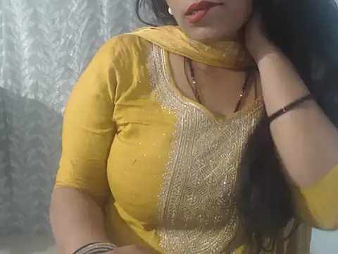 cute-priy online show from February 27, 5:29 am