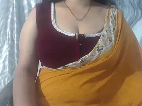 cute-priy online show from April 2, 6:20 am