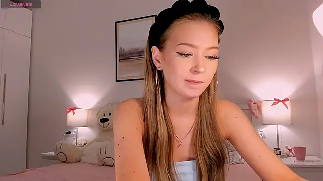 diana nier online show from June 2, 8:31 pm