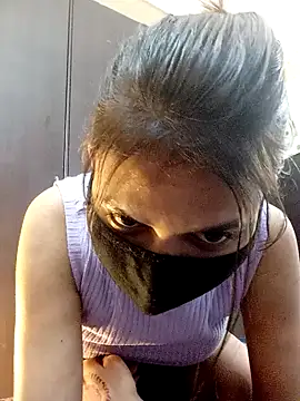 Snapshot of sona-877 chatting on February 10, 8:53 am sona-877 online show from February 10, 8:53 am
