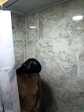 sexy-latin10 online show from April 11, 11:36 am