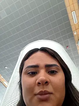 Snapshot of sexy-latin10 chatting on November 16, 2:22 pm sexy-latin10 online show from November 16, 2:22 pm