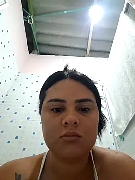 Snapshot of sexy-latin10 chatting on October 18, 10:39 am sexy-latin10 online show from October 18, 10:39 am