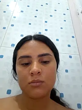 Snapshot of sexy-latin10 chatting on October 28, 9:36 pm sexy-latin10 online show from October 28, 9:36 pm