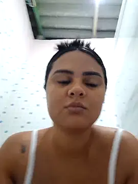 Snapshot of sexy-latin10 chatting on October 22, 10:25 am sexy-latin10 online show from October 22, 10:25 am