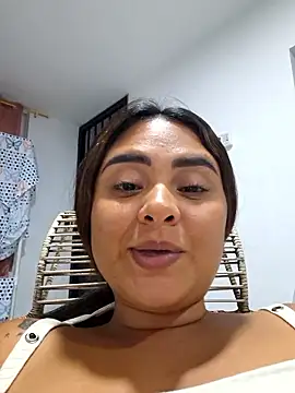 sexy-latin10 online show from January 10, 5:03 am