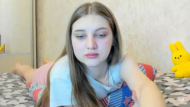 MollyDolle online show from January 11, 11:34 am