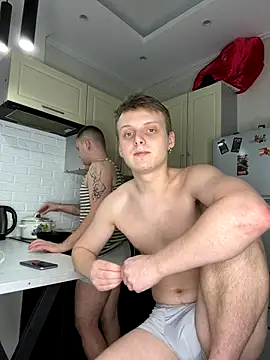 Snapshot of shyguysssss chatting on October 12, 8:10 pm shyguysssss online show from October 12, 8:10 pm