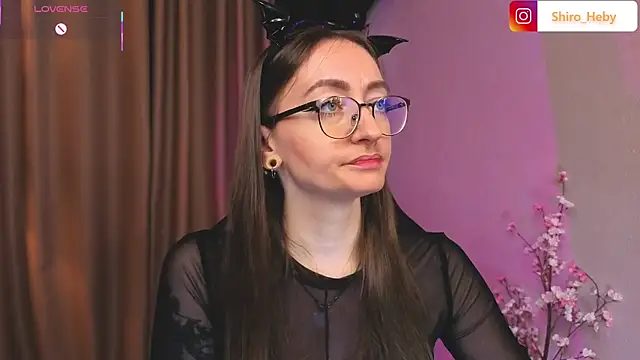 ShiroHeby online show from November 6, 12:53 pm