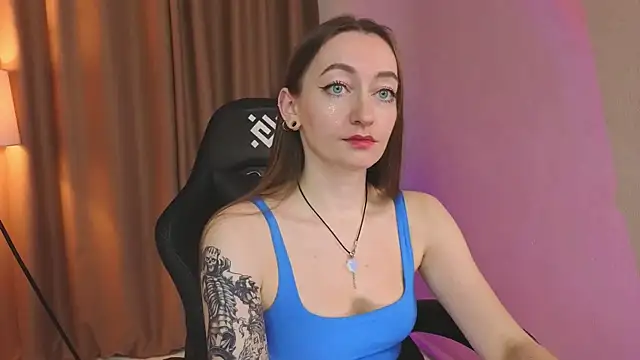 ShiroHeby online show from December 19, 1:13 pm