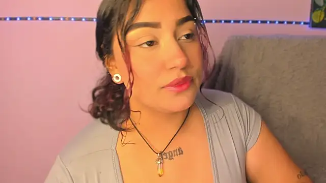 dayan silva  online show from March 7, 9:17 pm