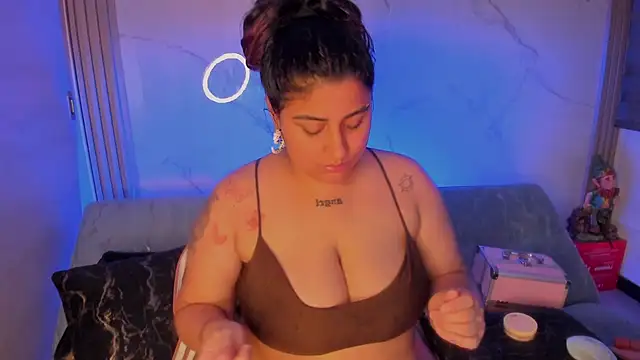 dayan silva  online show from December 20, 12:24 am