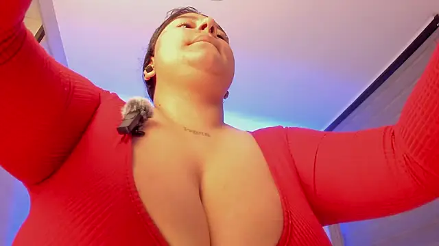 dayan silva  online show from October 3, 11:50 pm