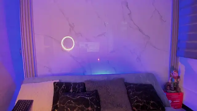 dayan silva  online show from December 5, 3:16 am