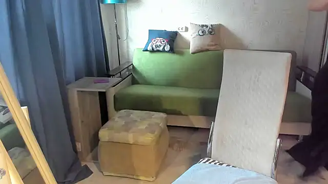 clementine fox online show from November 13, 5:11 am