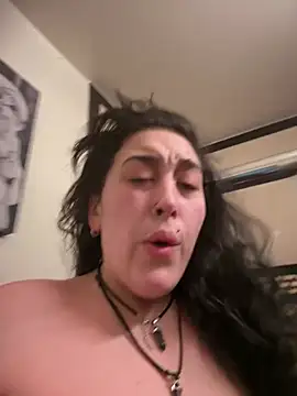 ThicBunz online show from February 28, 2:39 pm