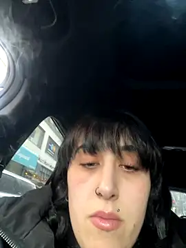 ThicBunz online show from November 28, 6:30 pm