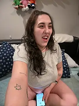 ThicBunz online show from February 4, 10:38 pm