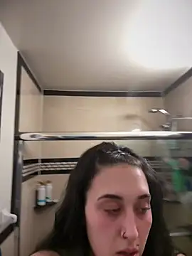 ThicBunz online show from March 4, 11:45 pm