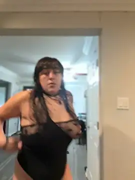 ThicBunz online show from November 6, 3:27 pm