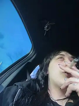 ThicBunz online show from March 18, 9:15 pm