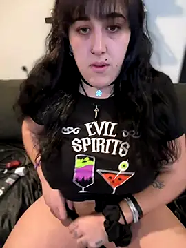 ThicBunz online show from November 8, 3:59 pm