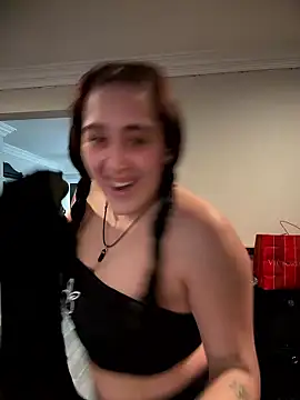 ThicBunz online show from January 12, 3:41 pm