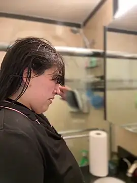 ThicBunz online show from November 22, 4:06 pm