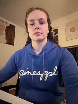 Piinkpandora online show from November 20, 7:25 pm