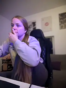 Piinkpandora online show from February 17, 9:23 pm