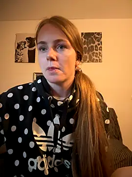 Piinkpandora online show from November 10, 5:51 pm