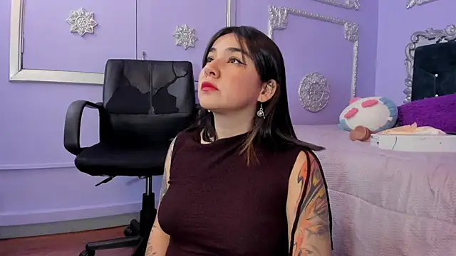 Snapshot of JeyLee chatting on October 30, 1:09 pm JeyLee online show from October 30, 1:09 pm