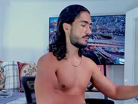 Snapshot of david__johnson372 chatting on February 20, 12:51 pm david johnson372 online show from February 20, 12:51 pm