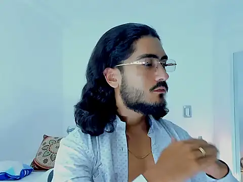 david  johnson372 online show from December 14, 11:21 pm