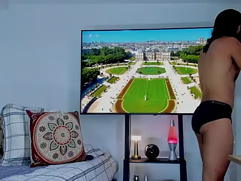 Snapshot of david__johnson372 chatting on February 13, 12:27 pm david johnson372 online show from February 13, 12:27 pm