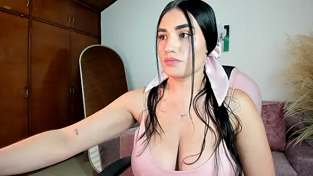 Alheli 16 online show from January 9, 12:01 pm